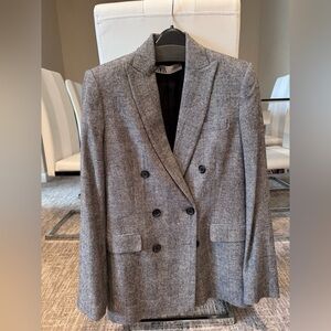 Zara Wool Black and White Checkered Blazer Size XS, Excellent Condition